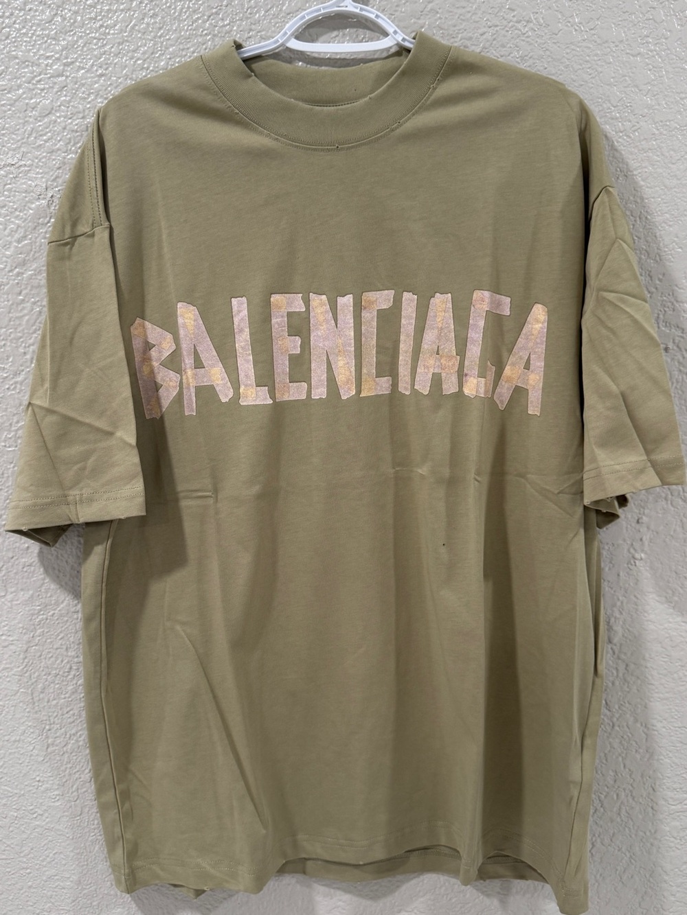 Balenciaga Men’s beige O Logo T-Shirt large oversized like XL